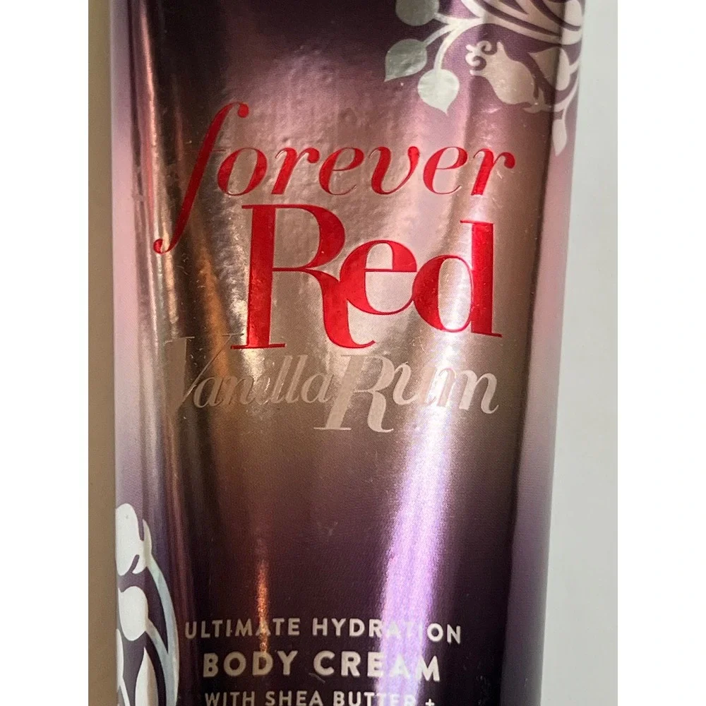 Bath and Body Works Forever Red‎ Vanilla Rum Body Cream 8 oz - BRAND NEW